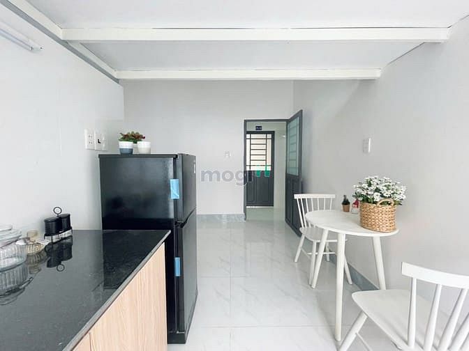 Hình ảnh Cho Thuê Căn Hộ Full Nội thất - Ban công Đối Diện Đảo Kim Cương Quận 2