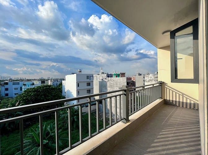 Hình ảnh Cho thuê Mb6623 nạp rút nhanh chóng 2 Phòng ngủ mới Xây - Ban công - đối diện Citi Soho