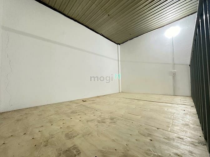 Hình ảnh Cho Thuê Phòng Trọ Có Gác Cao, Ngay Đường Dương Đình Hội Quận 9