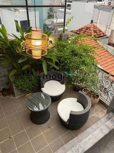 Hình ảnh Cho thuê nhà - mặt tiền NTMK, Phường 5, Quận 3