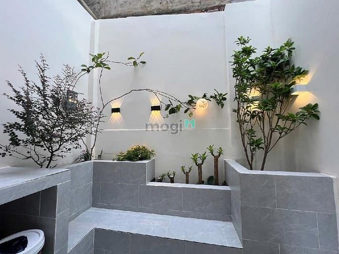 Hình ảnh Bán nhà Sát Bên Siêu Thị Aeon Tân Phú- 50m2- HXH 7m- nhỉnh 4Tỷ.
