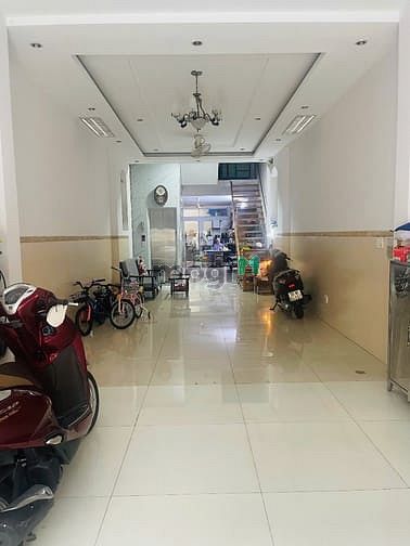 Hình ảnh Bán nhà mặt tiền khu tên lửa 4 tầng 100m2 có thang máy chỉ nhỉnh 11 tỷ