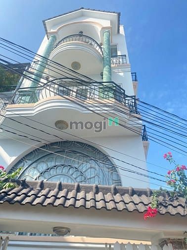 Hình ảnh Bán nhà phố hẻm ô tô đường Lê Văn Thịnh Nối dài Quận 2 Căn góc +hồ bơi