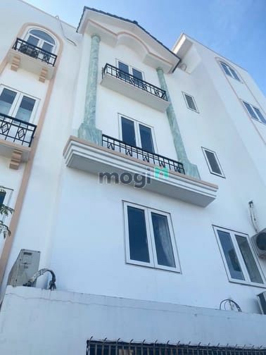 Hình ảnh Bán nhà phố hẻm ô tô đường Lê Văn Thịnh Nối dài Quận 2 Căn góc +hồ bơi
