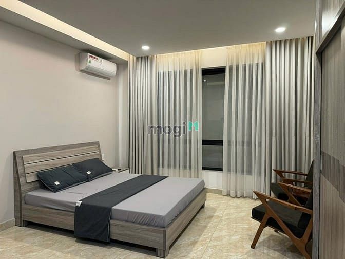 Hình ảnh CHDV đường Nguyễn Tri Phương gần tượng đài