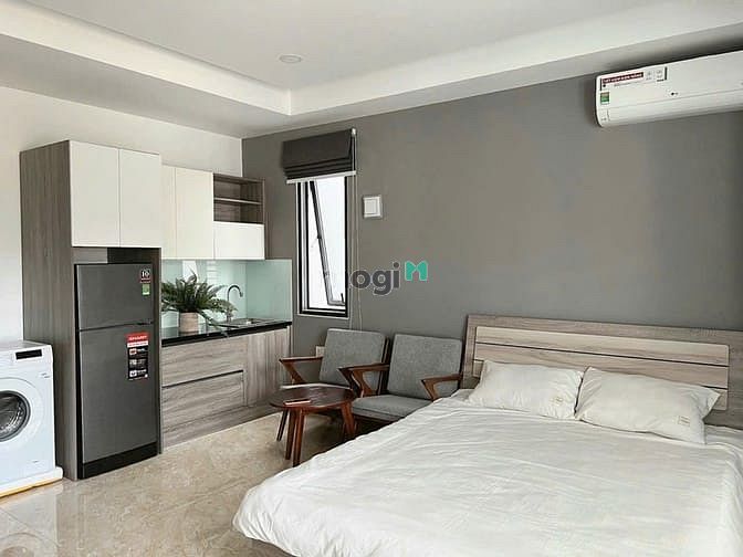 Hình ảnh CHDV đường Nguyễn Tri Phương gần tượng đài