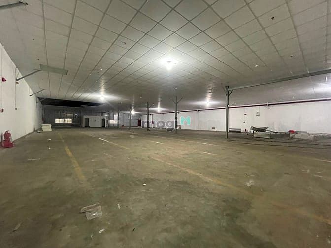 Hình ảnh Cho thuê kho xưởng 1.260m2 Linh Trung, Thủ Đức gần Coca Cola