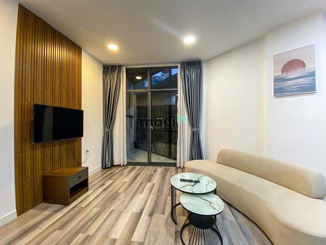 Hình ảnh Cho thuê pn cửa sổ bancol - nội thất mới 100% ngay cầu Thị Nghè sát Q1