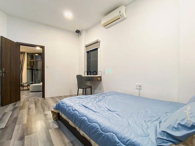 Hình ảnh Cho thuê pn cửa sổ bancol - nội thất mới 100% ngay cầu Thị Nghè sát Q1