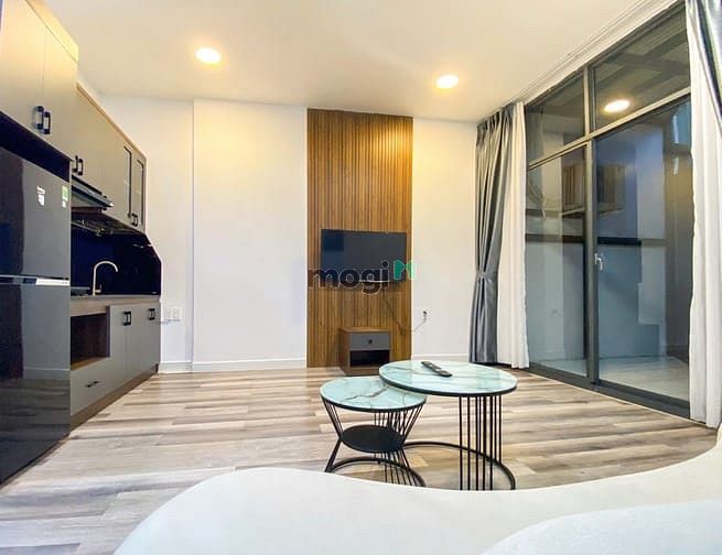 Hình ảnh Cho thuê pn cửa sổ bancol - nội thất mới 100% ngay cầu Thị Nghè sát Q1