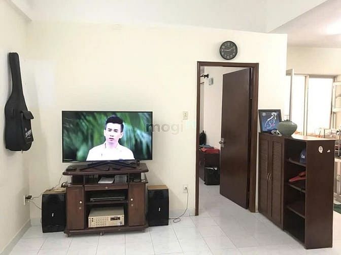 Hình ảnh Chung cư 10A Trần Nhật Duật,Tân Định,Quận 1: 60m2,1p ngủ, 9,5tr/th