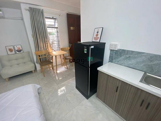 Hình ảnh CĂN HỘ CAO CẤP full nội thất cửa sổ trời ngay Chợ Bà Chiểu