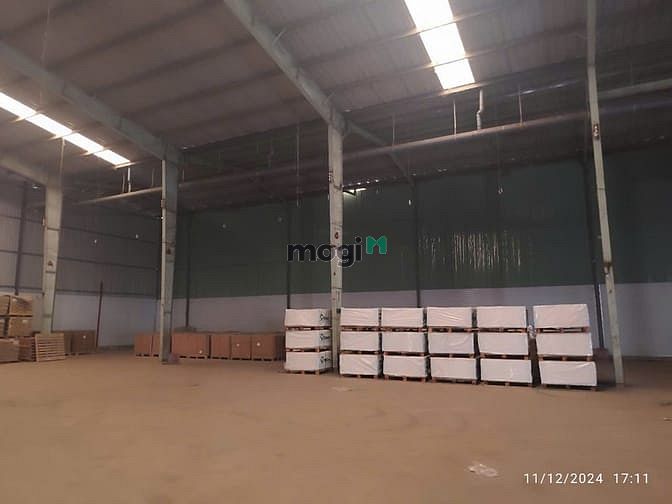 Hình ảnh Cho thuê kho chứa hàng 1460m2 và 2100m2 tại đường Hồ Văn Long,Bình Tân