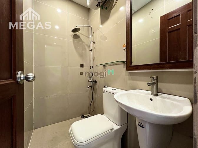Hình ảnh CHDV PHÚ NHUẬN giáp QUẬN 1 - Ban công