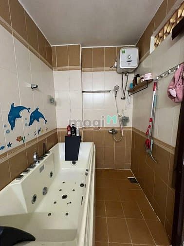 Hình ảnh Cho Thuê Nhà Mặt Tiền Thảo Điền - 360M² - Đa Dụng - Đậu 3 ô tô