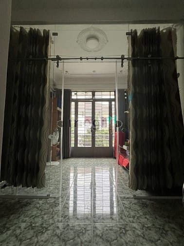 Hình ảnh Cho Thuê Nhà Mặt Tiền Thảo Điền - 360M² - Đa Dụng - Đậu 3 ô tô
