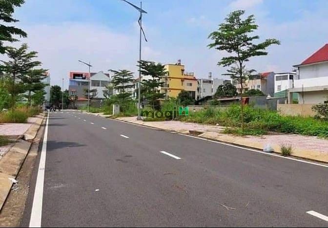 Hình ảnh Tôi cần bán lô đất khu dân cư ở Củ Chi TP HCM DT 105m2 giá 1tỷ170 SHR