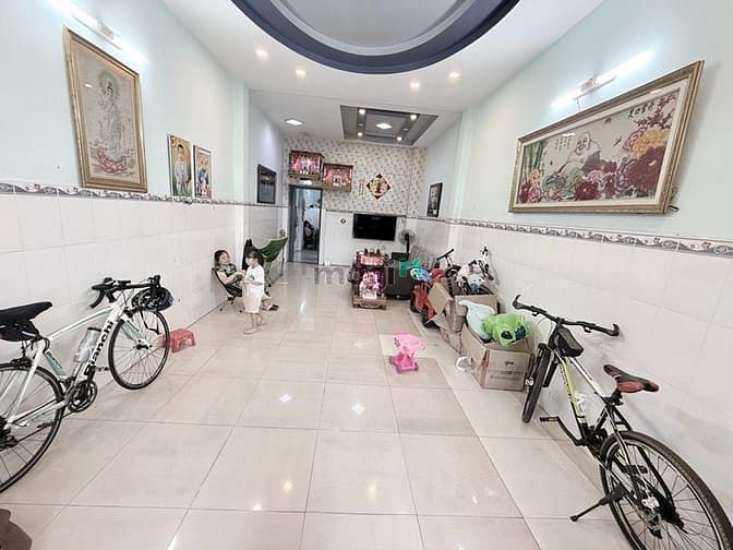 Hình ảnh Bán nhà Bình Tân - Miếu Bình Đông - 70m2 - 3 tầng - hẻm xe tải.