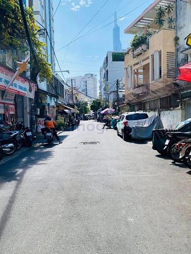 Hình ảnh Nhà 3 tầng ngay chợ Văn Thánh, DT 5,6x11, giá bán chỉ 10,2 tỷ TL