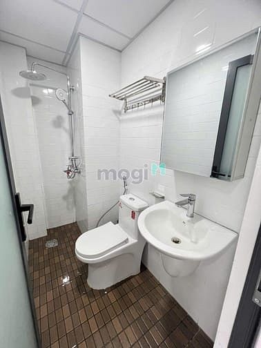 Hình ảnh CHDV Võ Thành Tràng, Full NT- Thang Máy, Giờ tự do - Giá 5.6Tr / Tháng