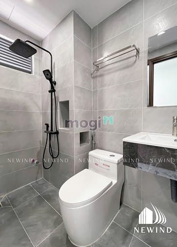 Hình ảnh Phòng thoáng, đẹp đẽ, mới, xịn FULL nội thất, trung tâm quận 7