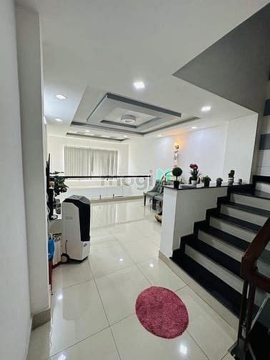 Hình ảnh Ở NGAY! Bán Nhà 4 Tầng Lung Linh Cao Thắng, 46m2, 7 Tỷ