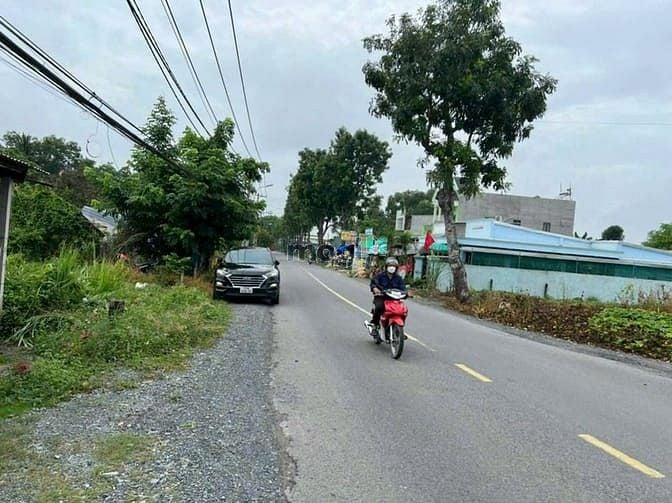 Hình ảnh Bán 400m2 đất MT đường NGUYỄN THỊ LẮNG. Giá 3,950 tỷ