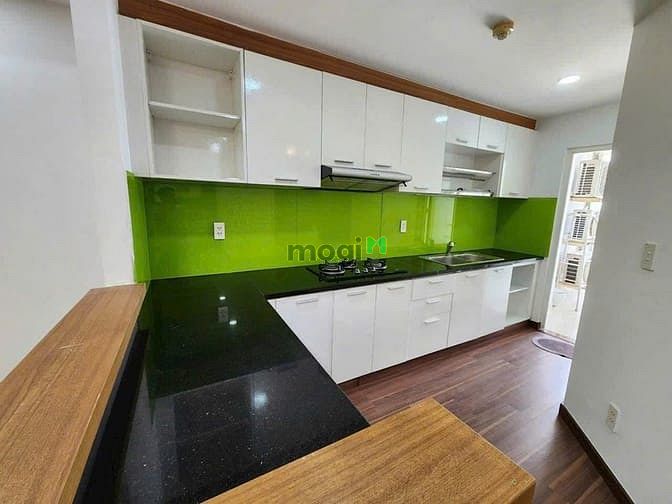 Hình ảnh Chung cư Oriental Plaza. 685 Âu Cơ, Tân Thành, TP, 92m2, NT, 13tr/th