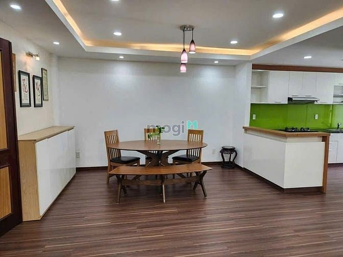 Hình ảnh Chung cư Oriental Plaza. 685 Âu Cơ, Tân Thành, TP, 92m2, NT, 13tr/th