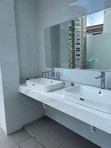 Hình ảnh Rẻ nhất Quận 12, Tòa nhà đường Trần Thị Cờ 10 x 25m hầm 7 tầng 90tr/th