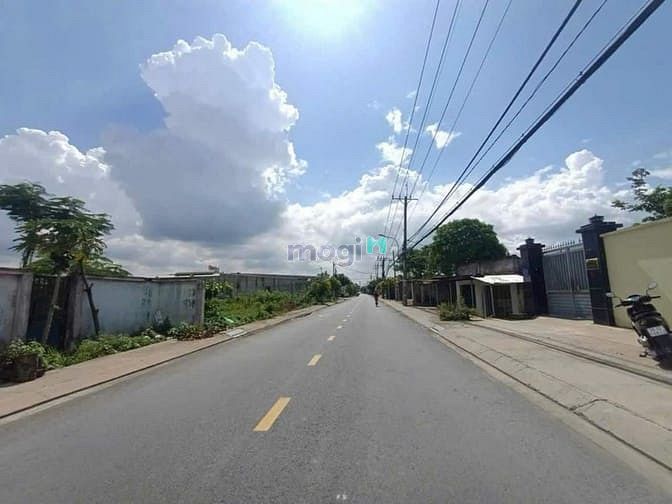 Hình ảnh Bán 3300m2 đất có 2000m2 thổ cư. MT đường Bình Mỹ. Giá 45 tỷ