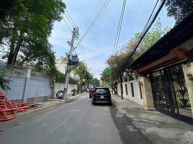 Hình ảnh Cho Thuê Biệt Thự Siêu Rộng 800m2 - Thảo Điền - Quận 2. Giá Thuê 6000$