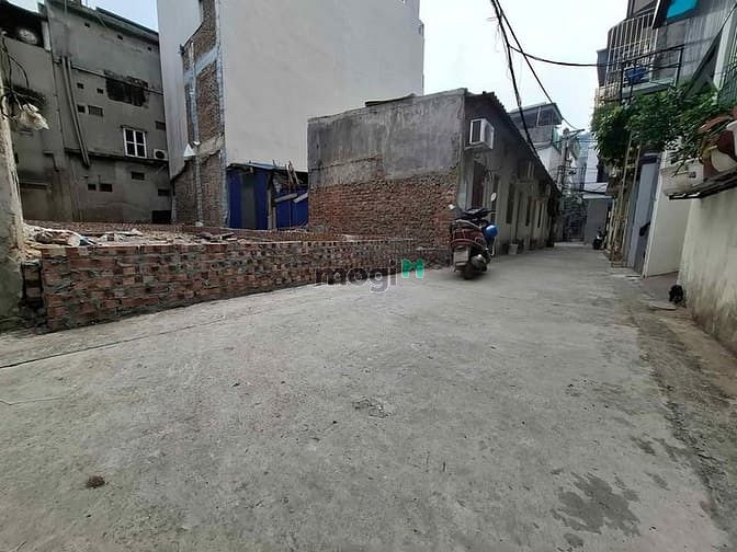 Hình ảnh Bán đất ngọc thuỵ 46m x 4,2, lô góc oto 7c trong đất, vuông vắn không