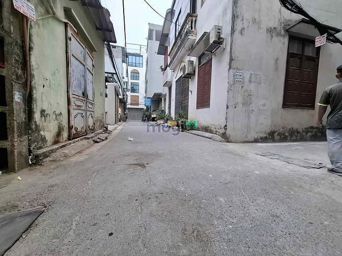 Hình ảnh Bán đất ngọc thuỵ 46m x 4,2, lô góc oto 7c trong đất, vuông vắn không