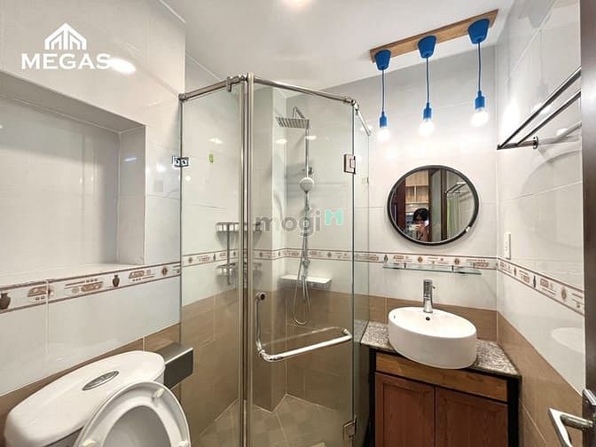 Hình ảnh Cho Thuê Phòng rộng 30m2, Thoáng mát - Đậu được ô tô tại Quận 2