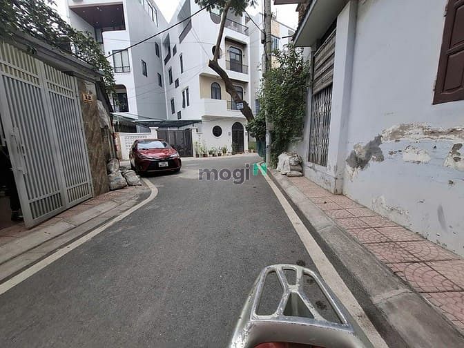 Hình ảnh Bán nhà 2t ngõ 135 đức giang, siêu rẻ !!! 100m oto tránh, vỉa hè chỉ
