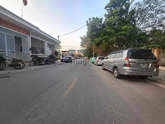 Hình ảnh Hiếm !!! bán đất phân lô ngõ 52 gia quất, gần 40m oto tránh, vỉa hè