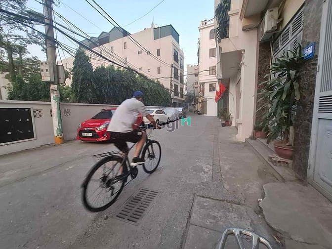 Hình ảnh Giá siêu rẻ !!! bán đất tổ 18 ngọc thụy 160m, oto vào đất, giá chỉ