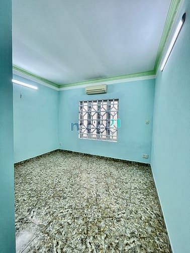 Hình ảnh Cho thuê nhà nguyên căn hẻm xe hơi Hoàng Việt