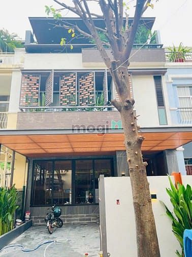 Hình ảnh Bán gấp biệt thự Hưng Thái, Phú Mỹ Hưng, Quận 7