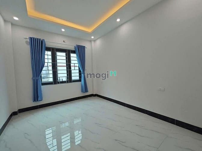 Hình ảnh Bán nhà phố Lụa, Vạn Phúc – Hà Đông, 5 tầng mới vào ở luôn, hơn 6 tỷ