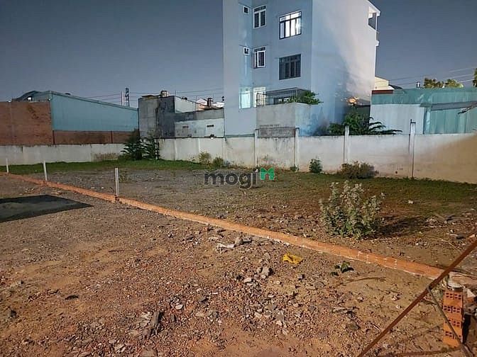 Hình ảnh Bán đất Thổ cư Ngang lớn 9m x 38m - 352m - Hẻm Xe Hơi 8m Gần Mặt Tiền