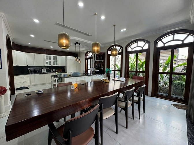 Hình ảnh Cho thuê gấp biệt thự Mỹ Gia, Phú Mỹ Hưng, Quận 7