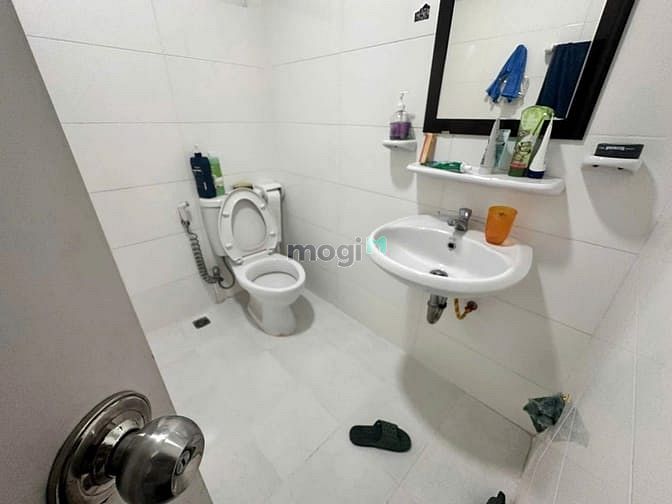Hình ảnh Chung cư Oriental Plaza, Âu Cơ, Tân Phú: 13tr/th, 91m2, 2pn 2wc NT.