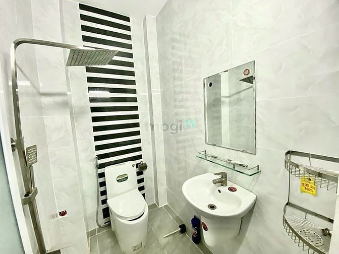 Hình ảnh Căn Hộ 2Pn 1WC 1 Phòng Khách Tách Bếp Ban Công