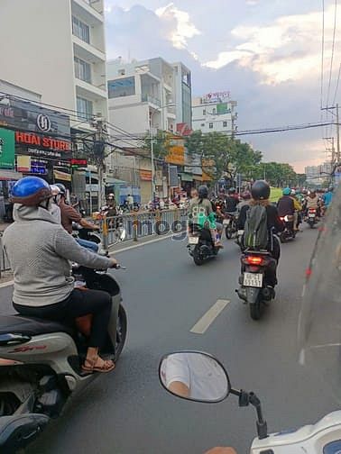 Hình ảnh Nhà mặt tiền Huỳnh Tấn Phát, TT N.bè. Ngang rộng nở hậu. 88 tr/m2