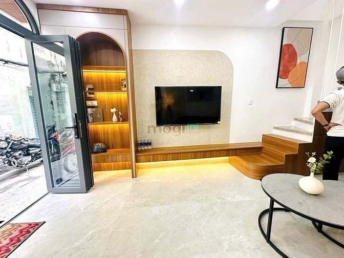 Hình ảnh Siêu phẩm Xô Viết Nghệ Tĩnh Bình Thạnh