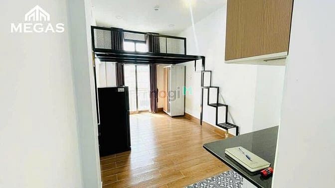 Hình ảnh Mb6623 nạp rút nhanh chóng có gác Ban công giá rẻ ngay Phan Xích Long