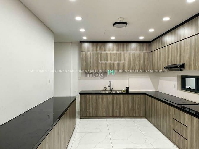Hình ảnh Sky Villa - Xe hơi tới nhà, nội thất cơ bản, gara đậu 2 chiếc siêu xe