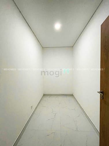 Hình ảnh Sky Villa - Xe hơi tới nhà, nội thất cơ bản, gara đậu 2 chiếc siêu xe
